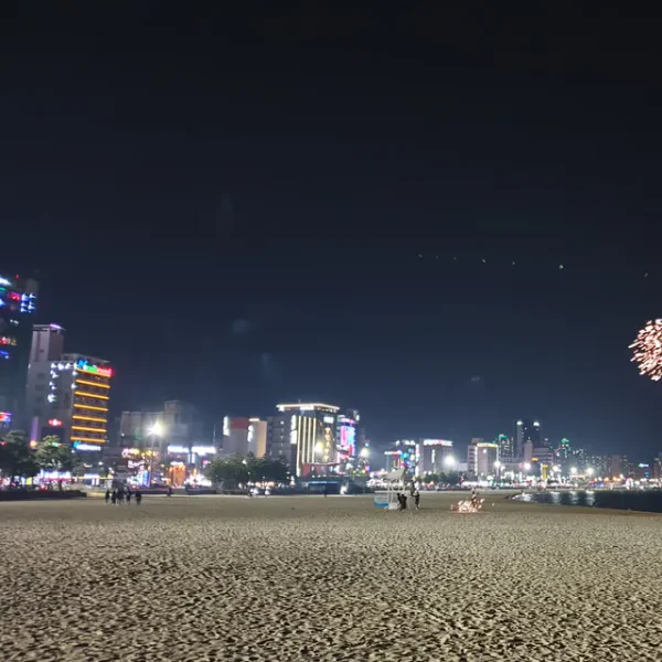 로열 효정스튜디오 홈타이 제휴업체 이미지
